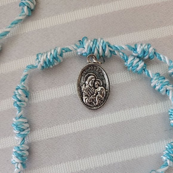 Hand Crafted Knot Rosary with silver St Joseph Medal - Picture 2 of 3
